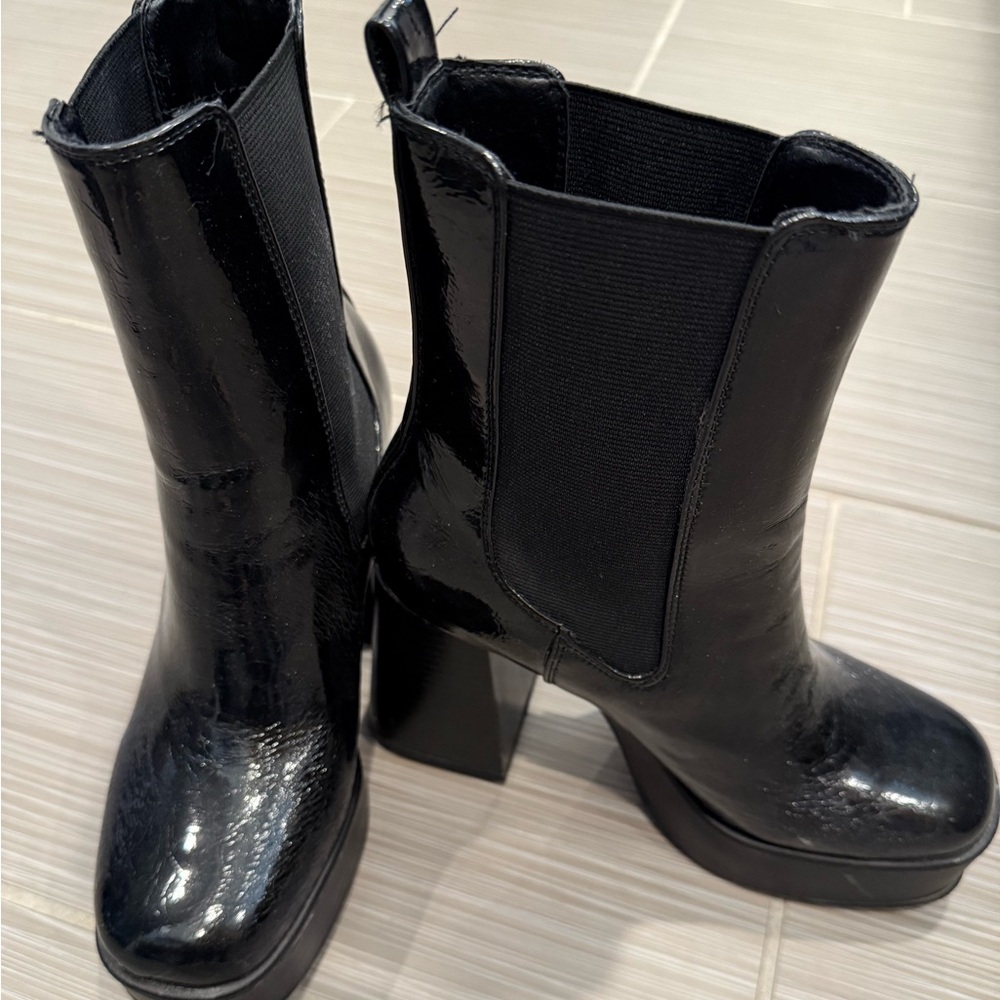 Black boots by Circus by Sam Edelman